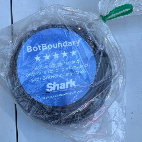 ─୨ৎ─ Shark Robot BotBoundary Magnetic Tape Bot Boundary Vacuum Strips (2F-DV) - Picture 1 of 4